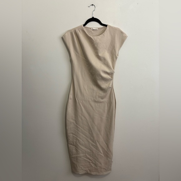 BNWOT Zara Cream MIDI DRESS WITH SIDE DRAPE size L - Picture 5 of 6